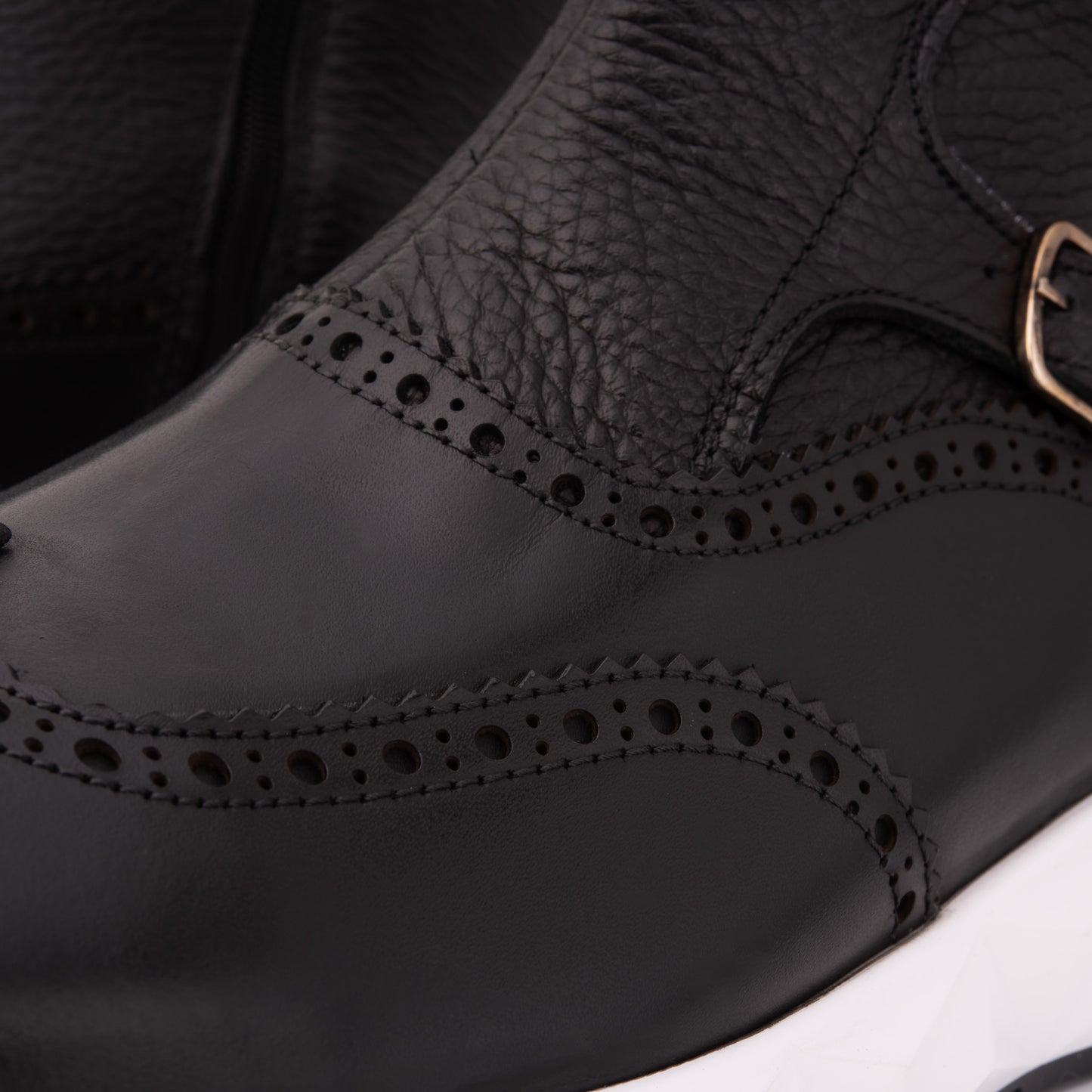 Las Botas de Hombre de Cuero Negro con Hebilla Stealth Wingtip