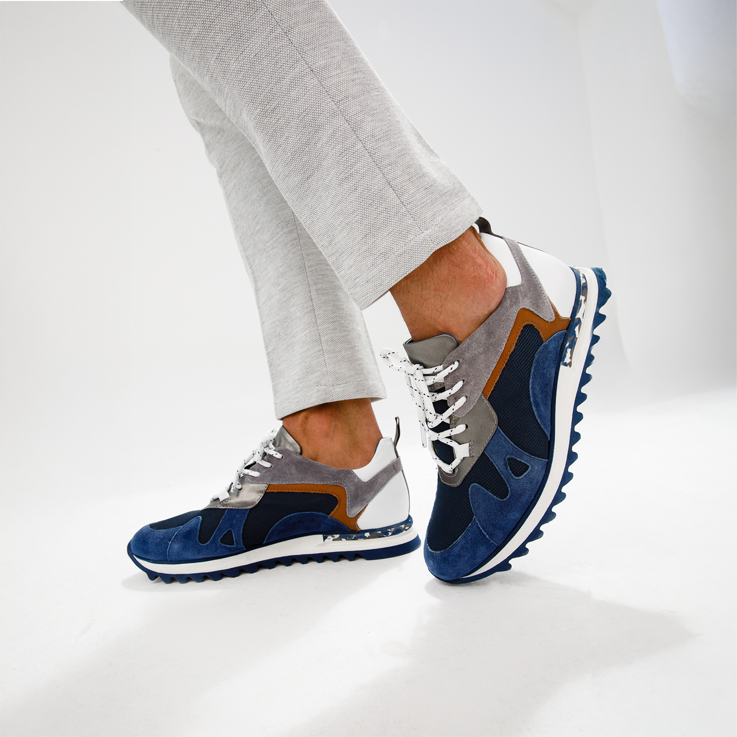 The Tyler Blue Leather Men Sneaker
