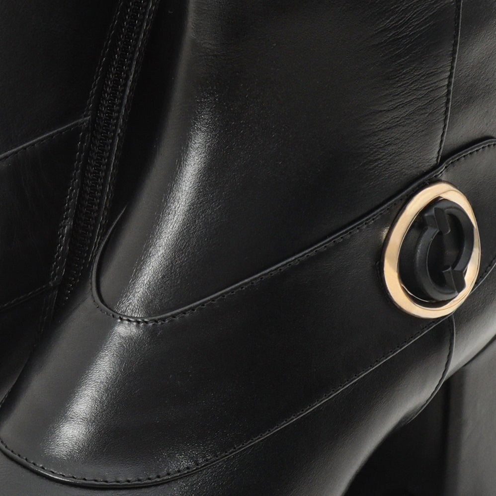 Bota de mujer con tacón de bloque de cuero negro Windsor