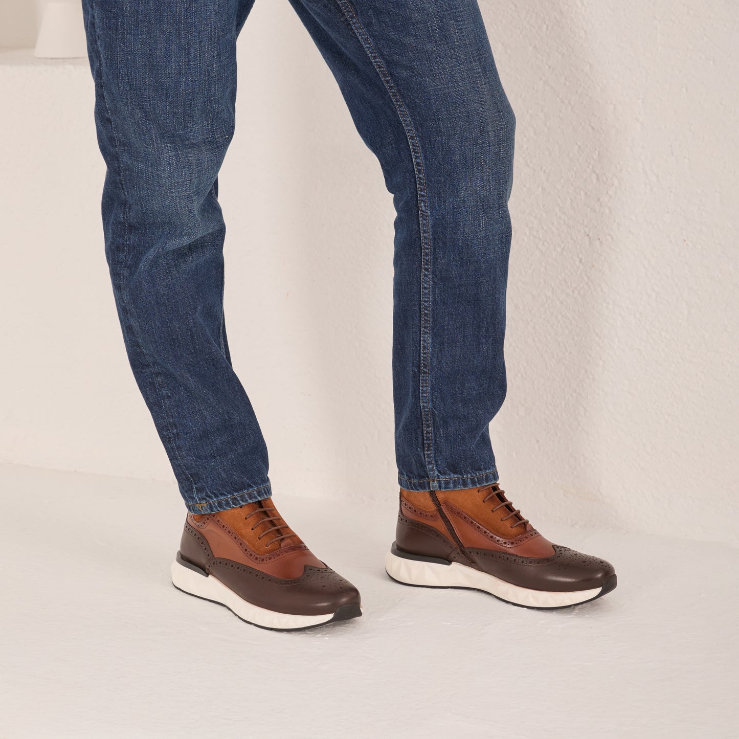 El Botín Casual para Hombre Brogue Wingtip de Cuero Marrón Regent