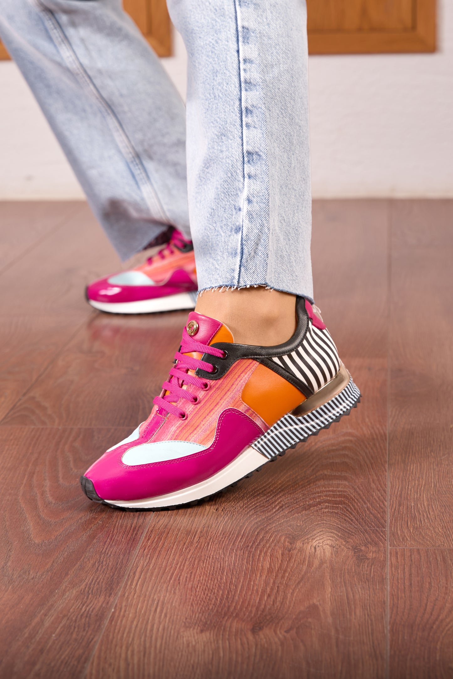 Zapatillas de mujer Santa Amaro multicolor fucsia