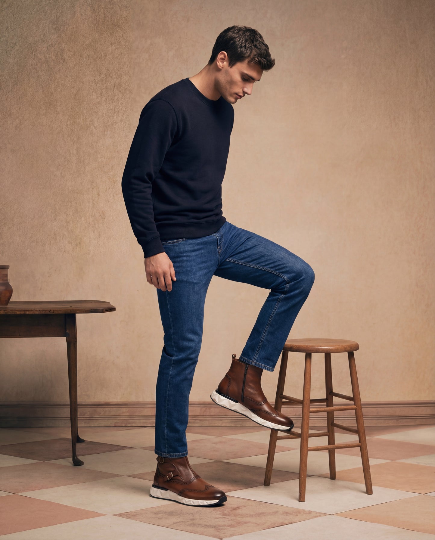 La bota de hombre de cuero marrón con hebilla Stealth Wingtip