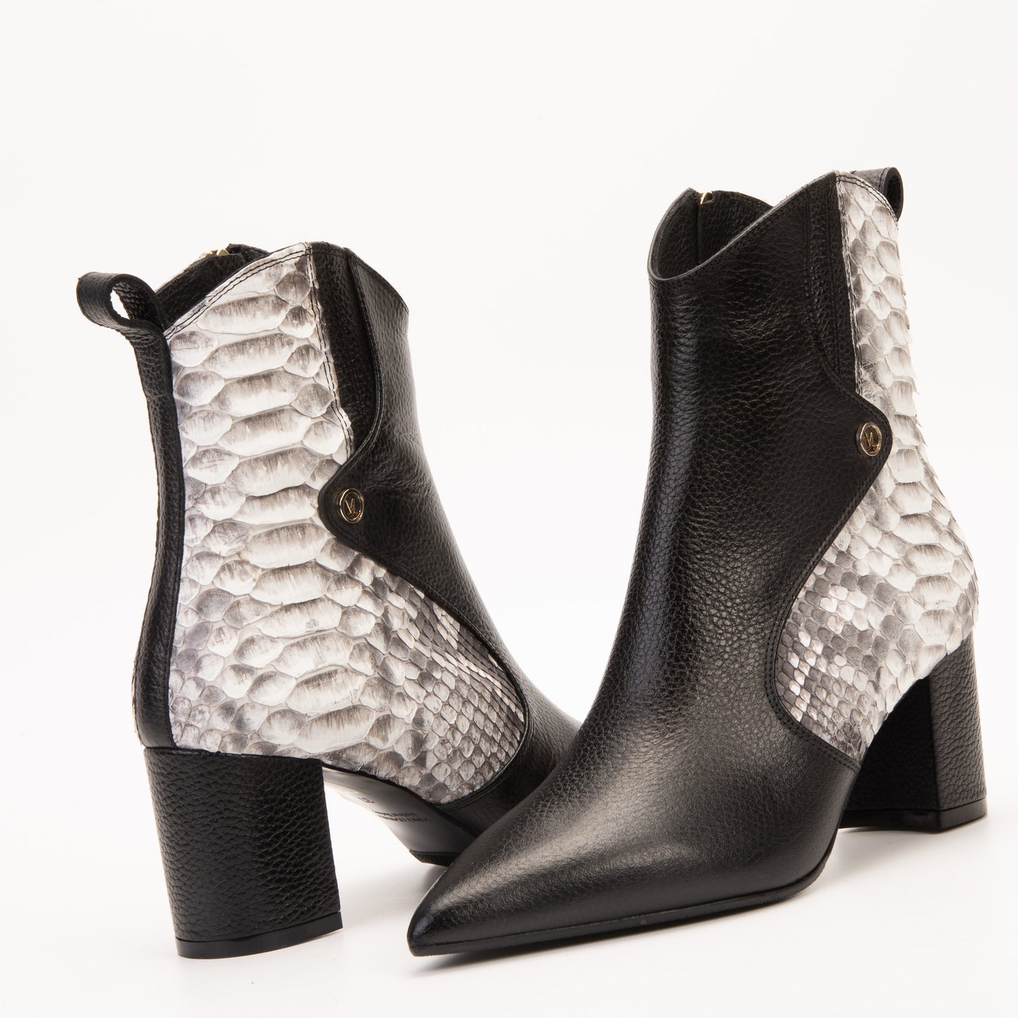 Las botas de mujer de tacón bloque de piel de pitón natural Saturno