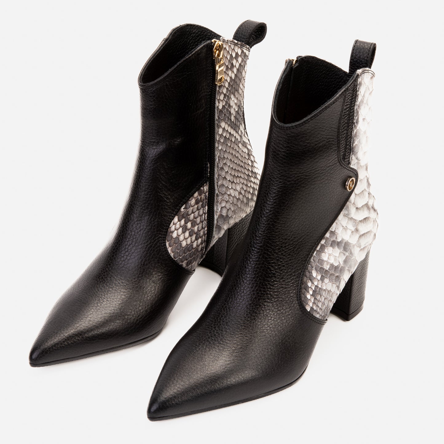 Las botas de mujer de tacón bloque de piel de pitón natural Saturno