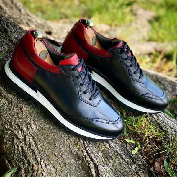 The Florida Black Leather Sneaker