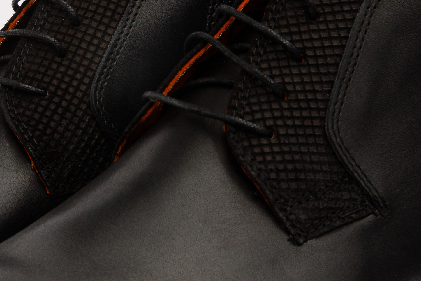 ¡La bota de hombre Derby de cuero negro Romto con cordones y cremallera, venta final!