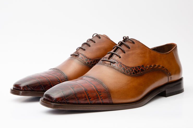 The Yukon Tan Single Brogue Cap Toe Oxford Shoe