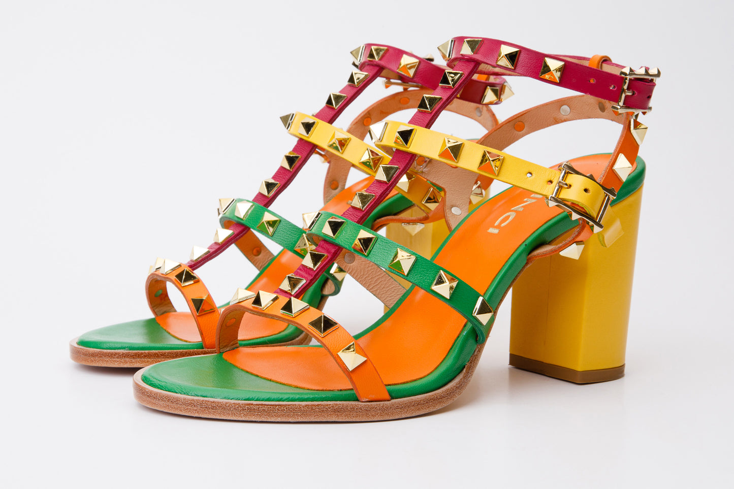 Sandalia de mujer de piel multicolor con tacón de bloque Nejapa