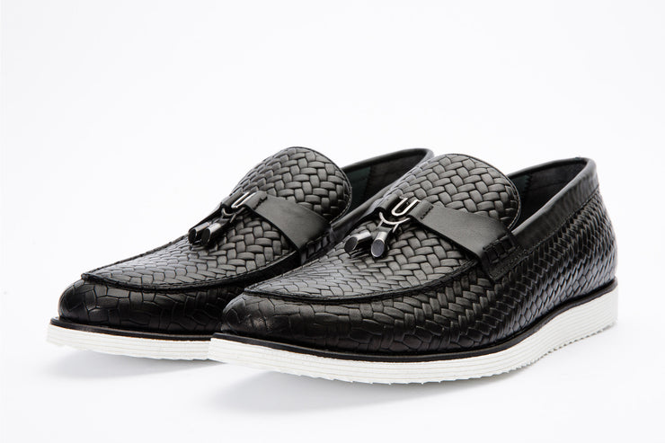 The Sperry Black Leather Tassel Loafer