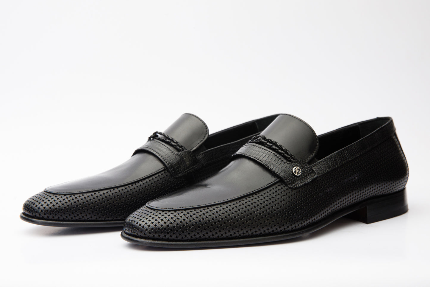 El mocasín de cuero negro Acerra para hombre
