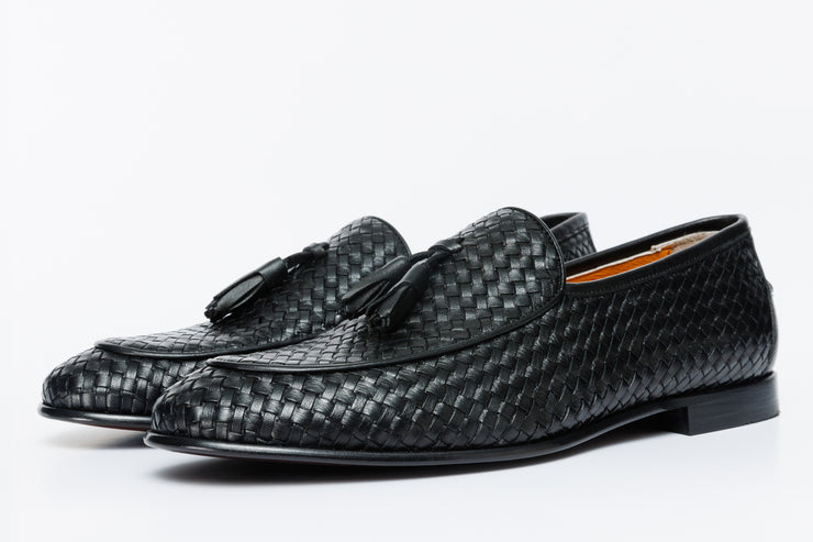 The Mclean Shoe Black Woven Tassel Loafer