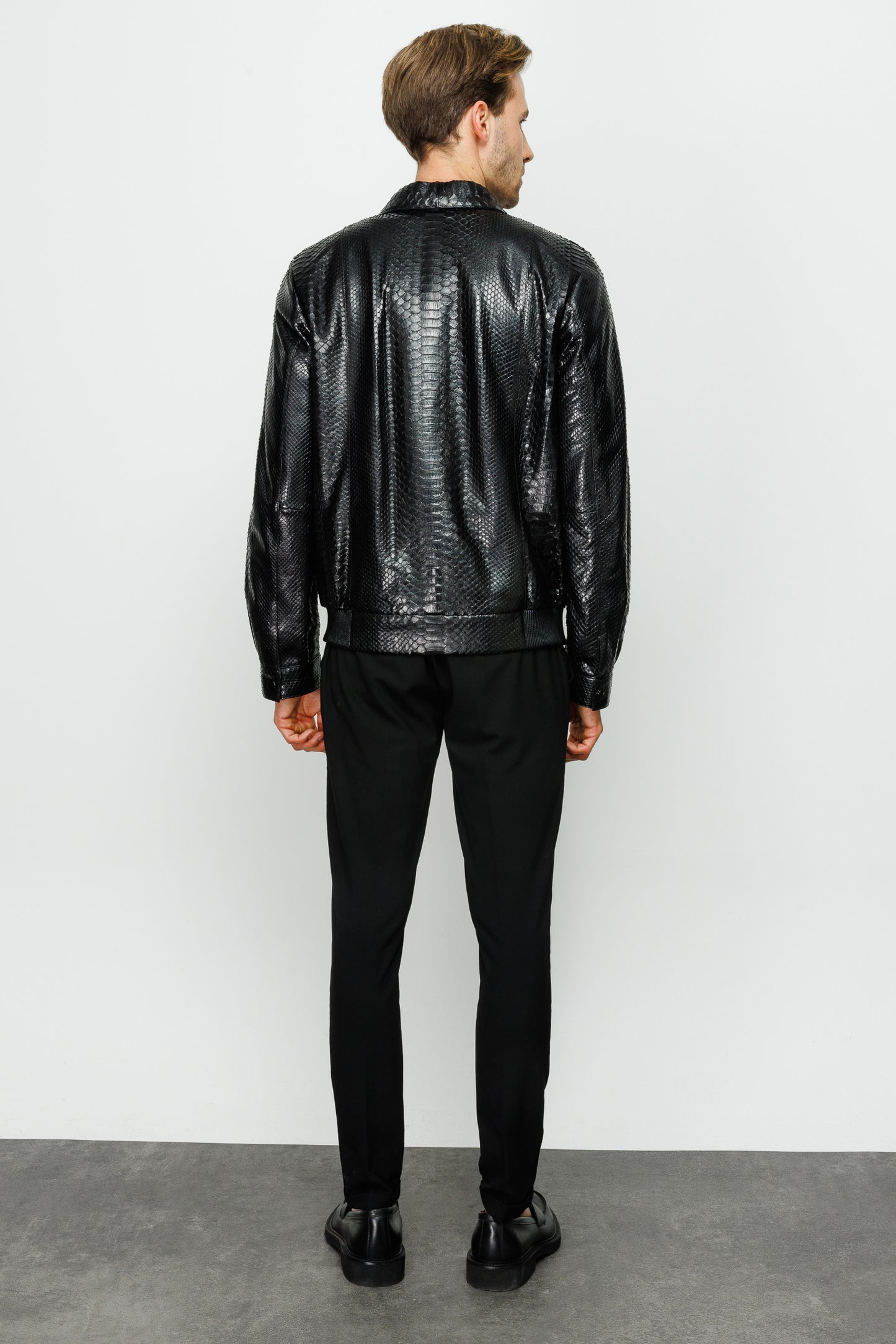 Chaqueta de piel de pitón negra Claribel para hombre 