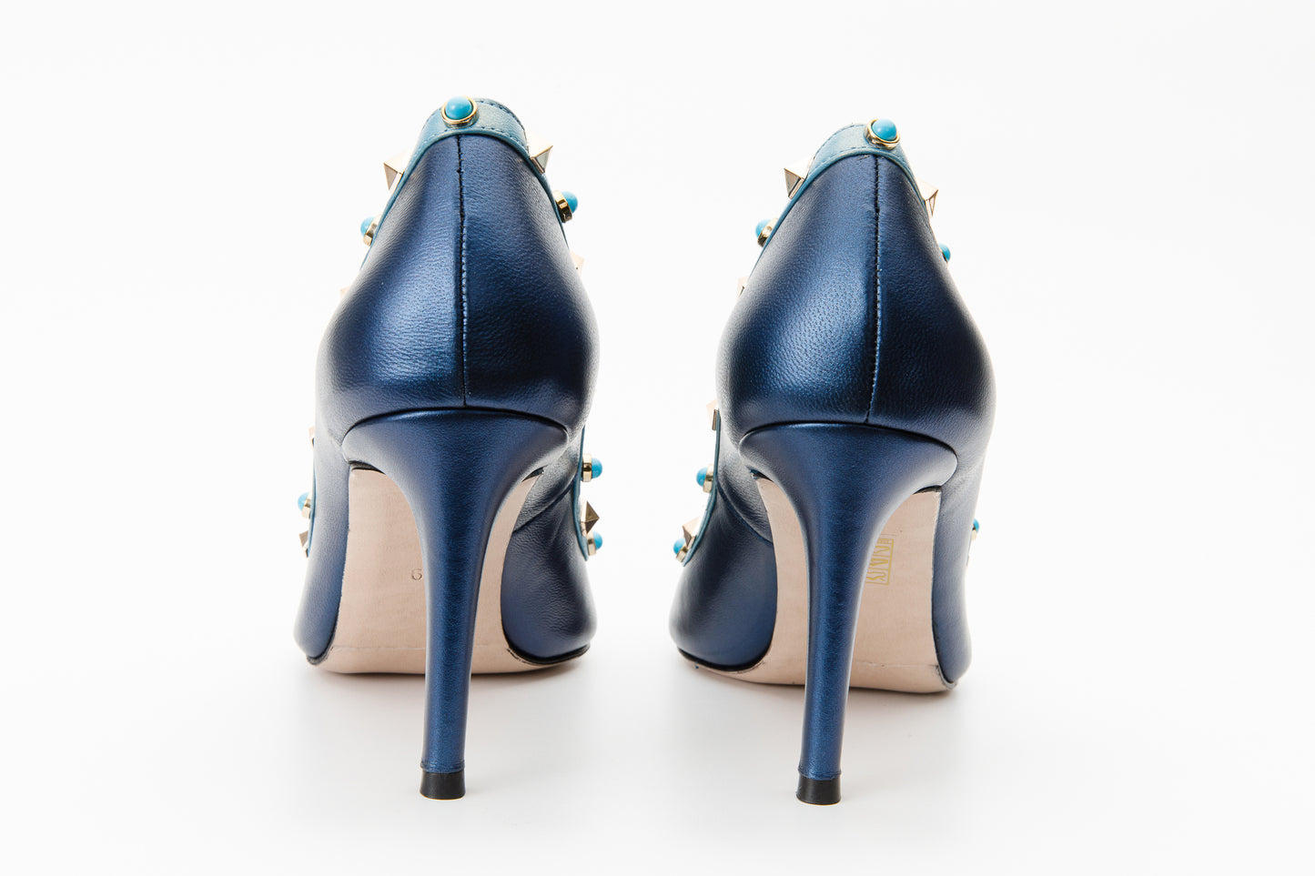El zapato de salón de cuero azul Tikapur para mujer