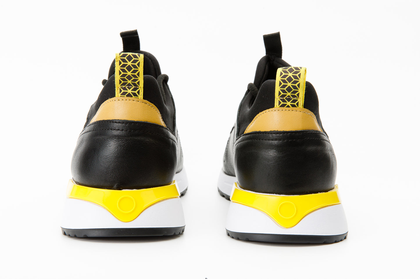 Zapatillas de cuero negras y amarillas Rakka para hombre ¡Venta final!