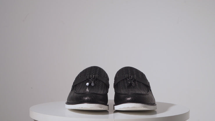 The Sperry Black Leather Tassel Loafer