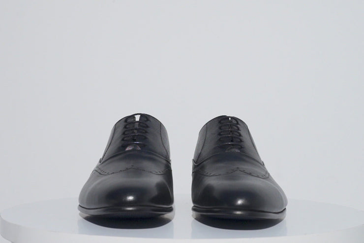 The Roma Black Leather Wingtip Oxford Shoe
