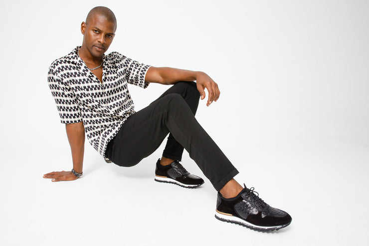 The Sopez Black Leather Sneaker