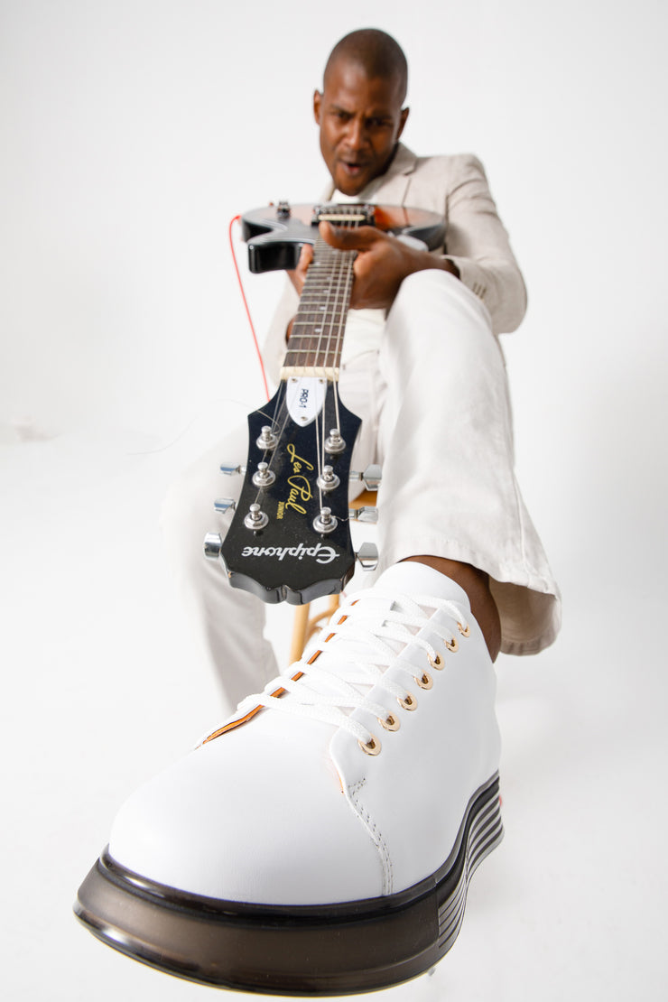 The Peklin White Leather Sneaker