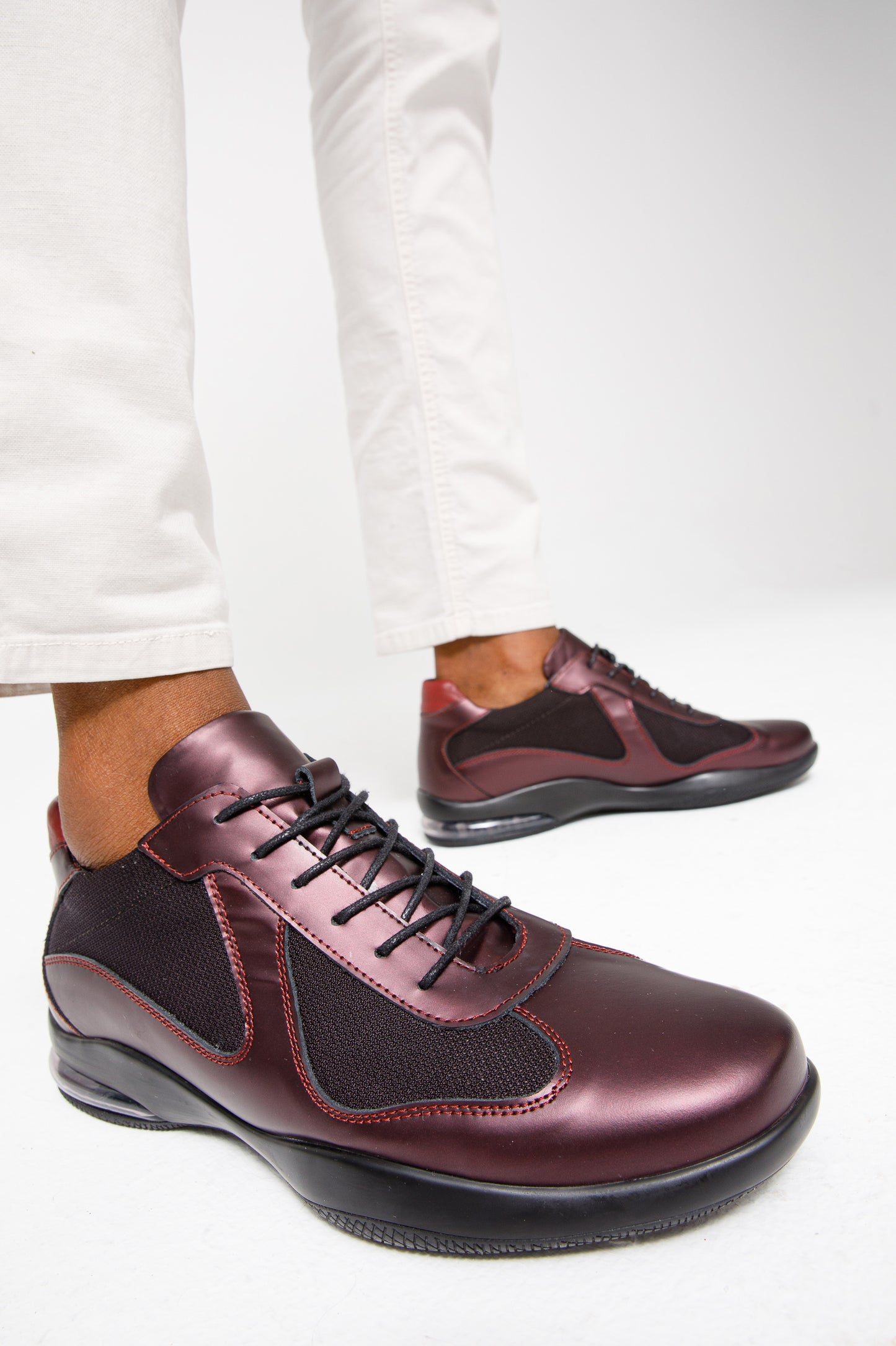The Zona Burgundy Leather Men Sneaker