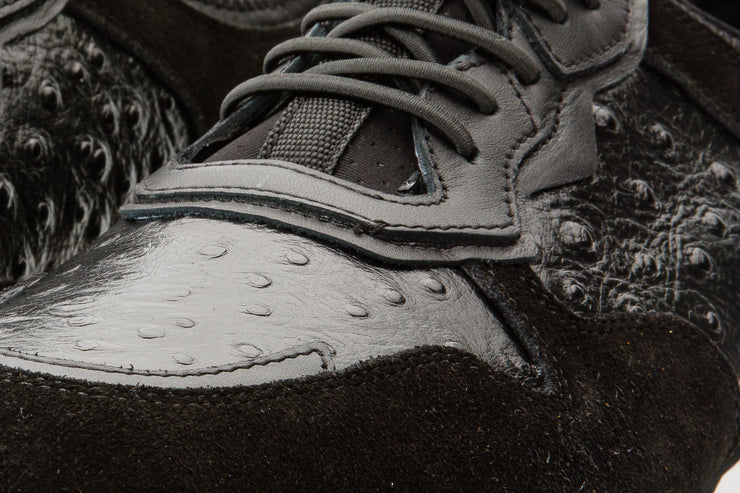 The Sopez Black Leather Sneaker