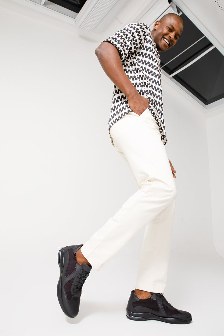 The Zona Black Leather Sneaker