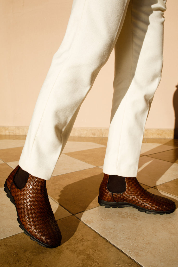 The Luxpre Brown Leather Handwoven Casual Chelsea Boot