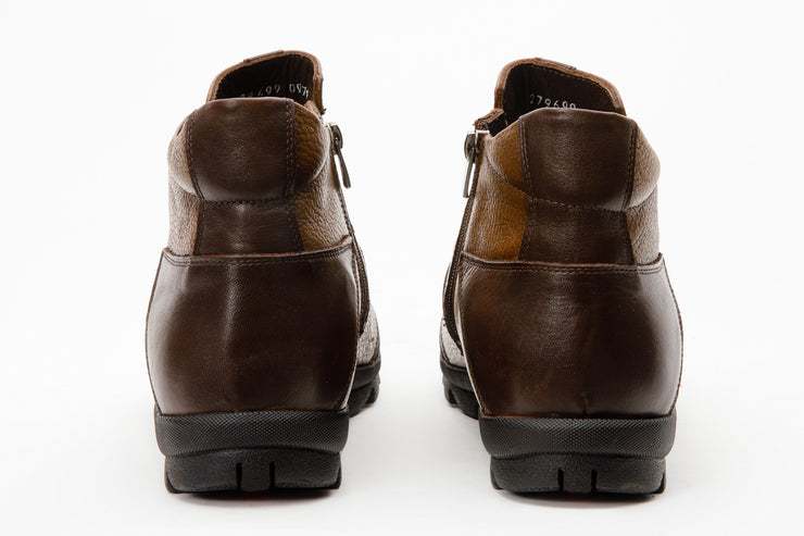 The Montreal Brown Leather Casual Zip-Up Ankle Boot