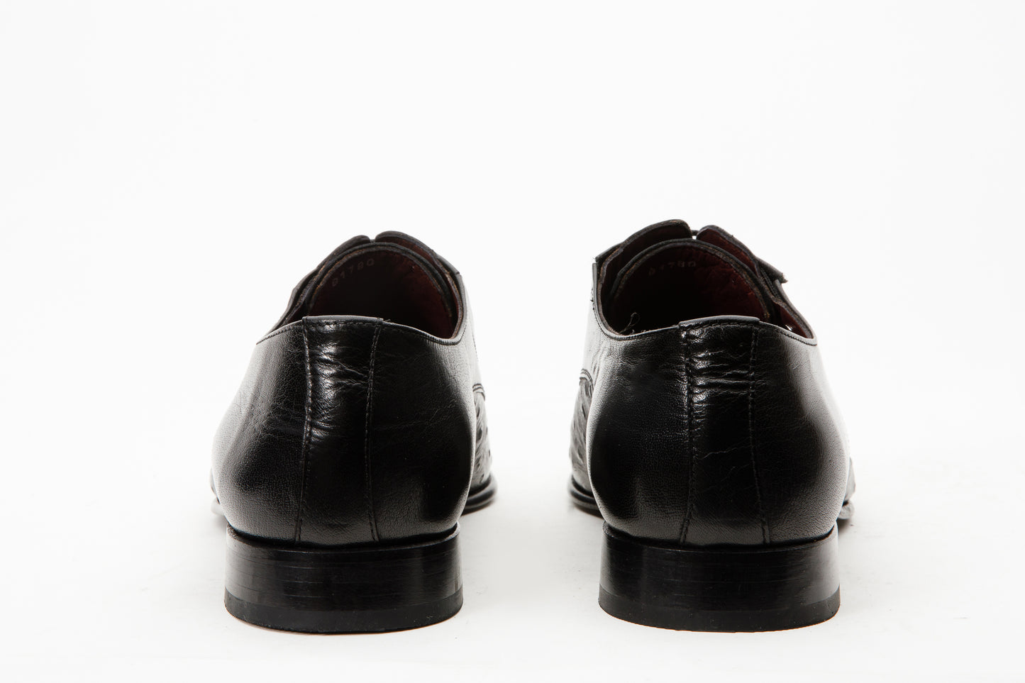 The Porto Alegre Black Leather Derby Men Shoe