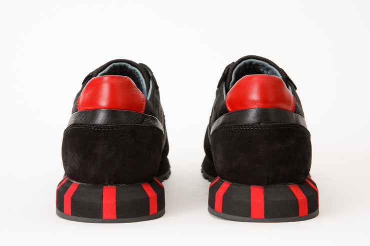 The Kilo Black Leather Sneaker