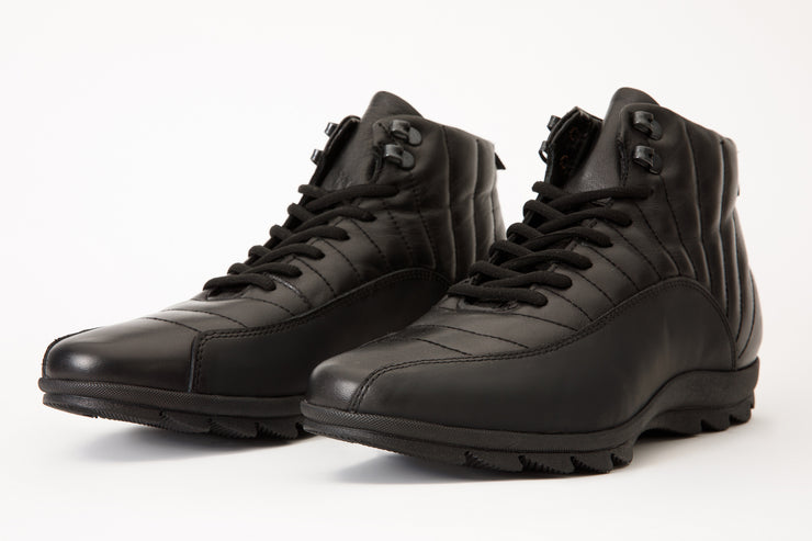 The Merter Black Leather Casual Lace-Up Boot