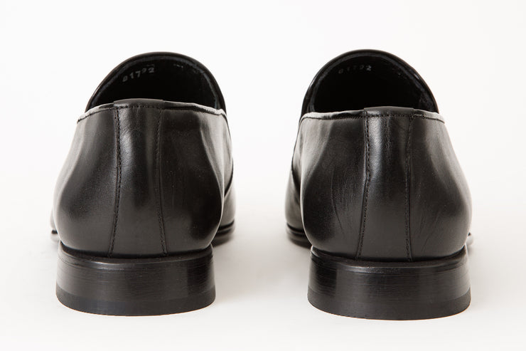 The Migues Black Leather Loafer Shoe