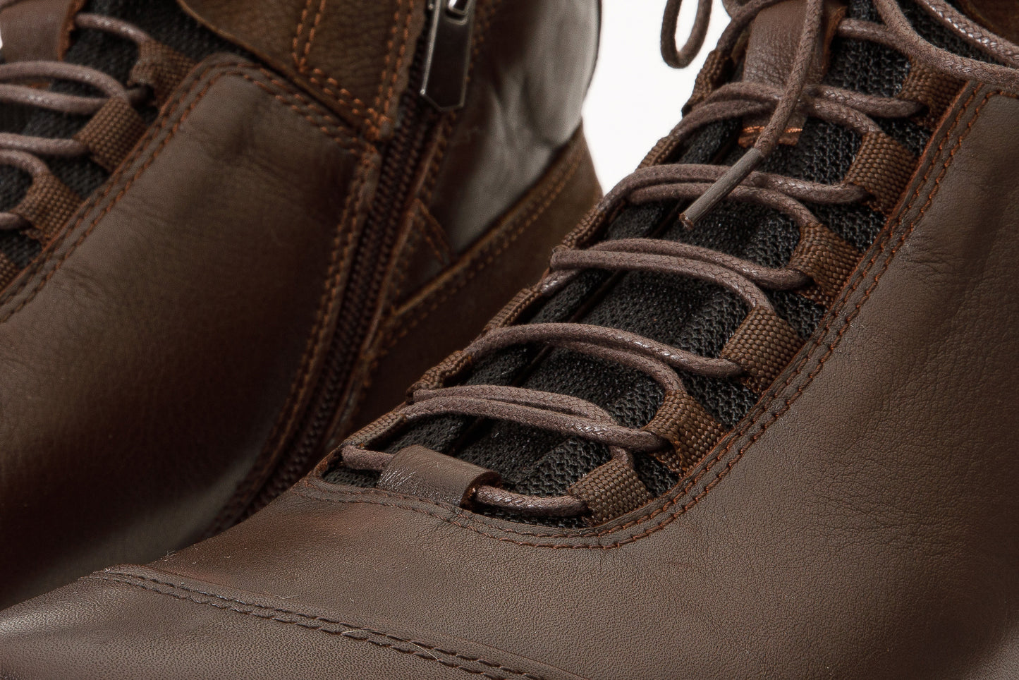 Bota informal con cordones y cremallera para hombre de cuero marrón Houston
