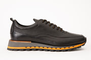 The Lizbon Black Leather Sneaker