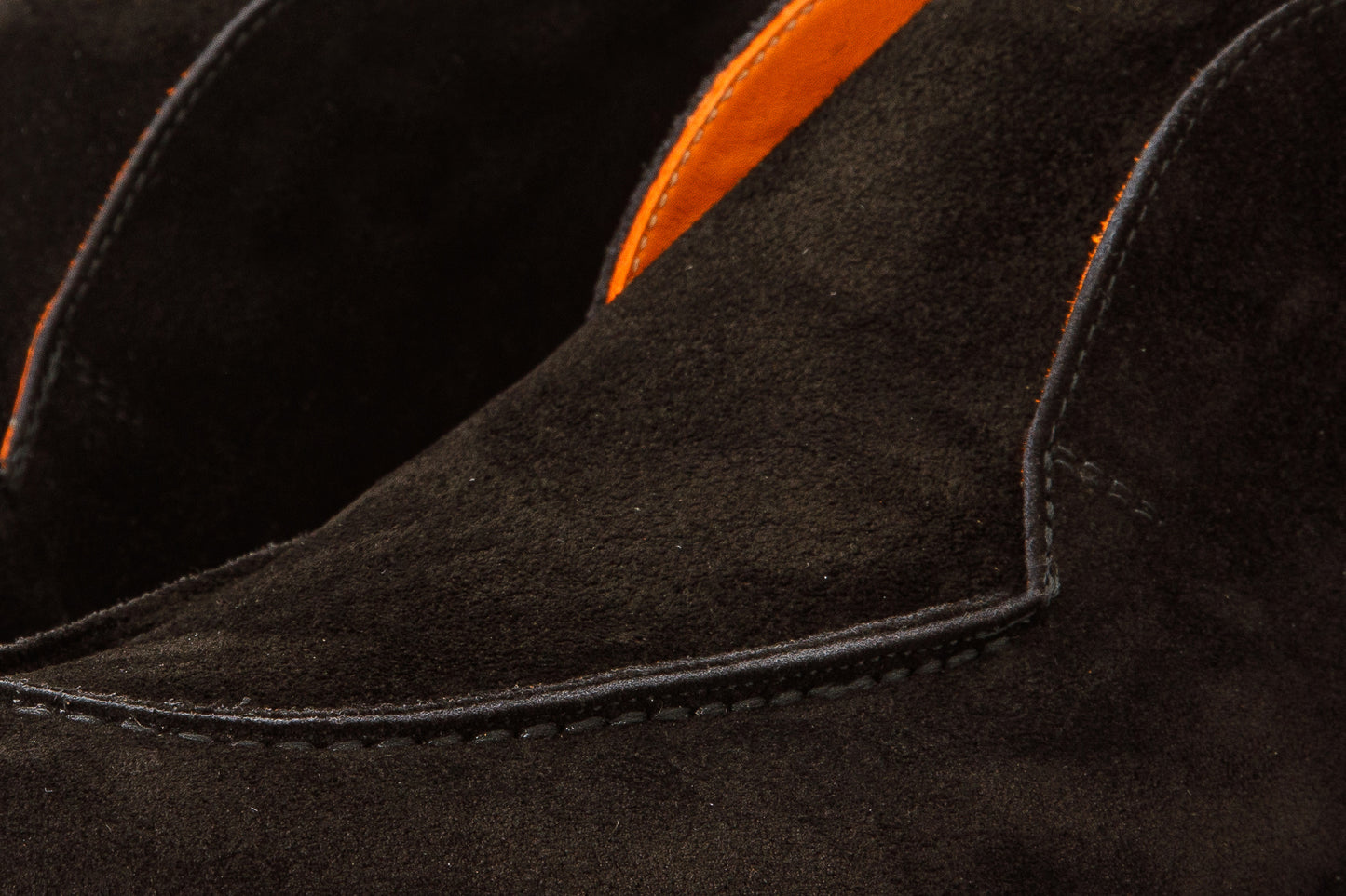 ¡La Bota de Hombre Belek Black Open Walk de Cuero Suede en Venta Final!