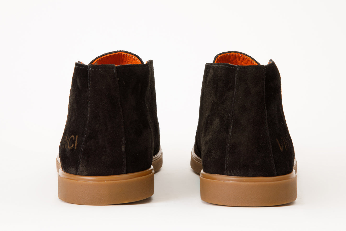 ¡La Bota de Hombre Belek Black Open Walk de Cuero Suede en Venta Final!