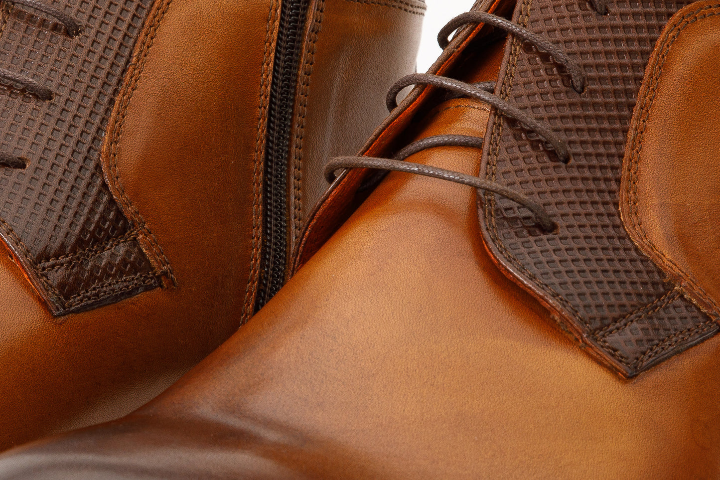 The Romto Tan Leather Derby Lace-Up Men Boot With a Zipper