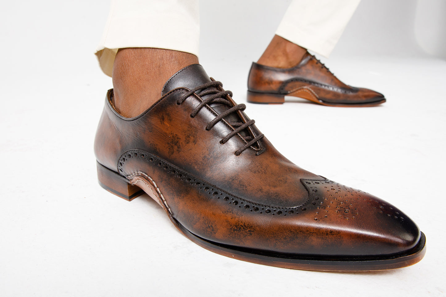 The Royal Hand Craft Brown Wingtip Oxford Men Shoe