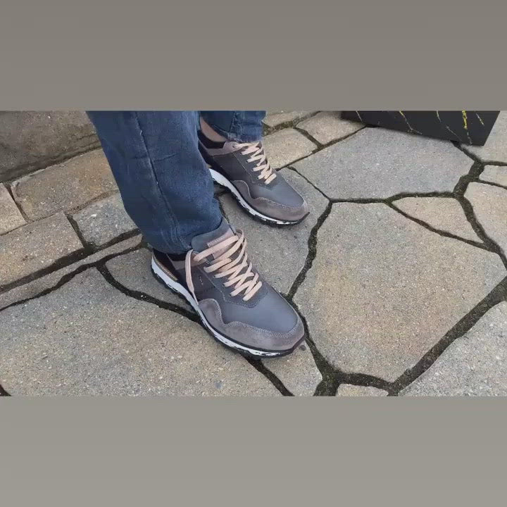 The Hoskova Grey Leather Sneaker