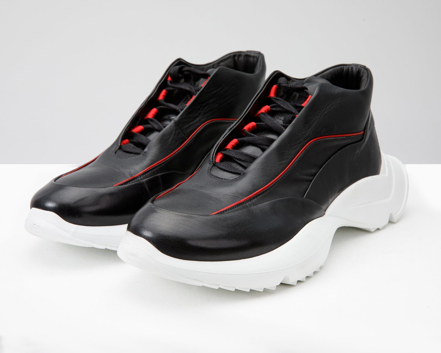 The Graton Black Leather Men Sneaker