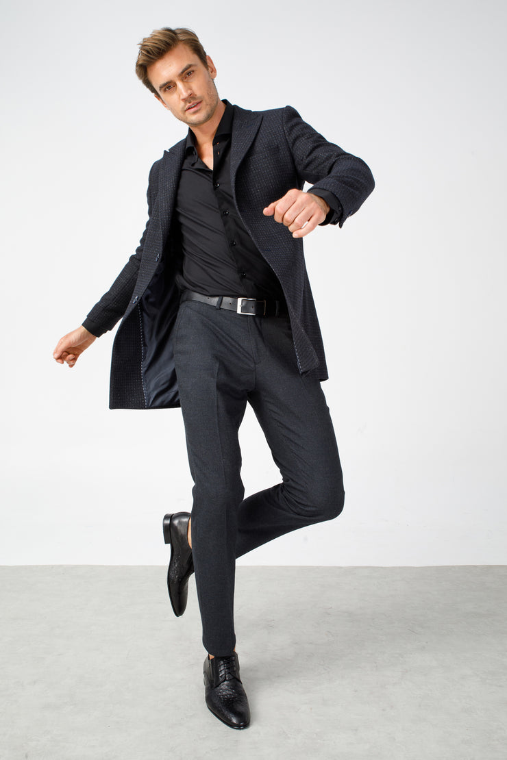 The Porto Alegre Black Leather Derby Shoe