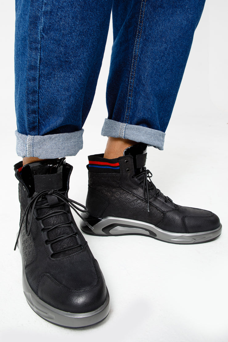 The Caracas Black Suede Leather Casual Boot