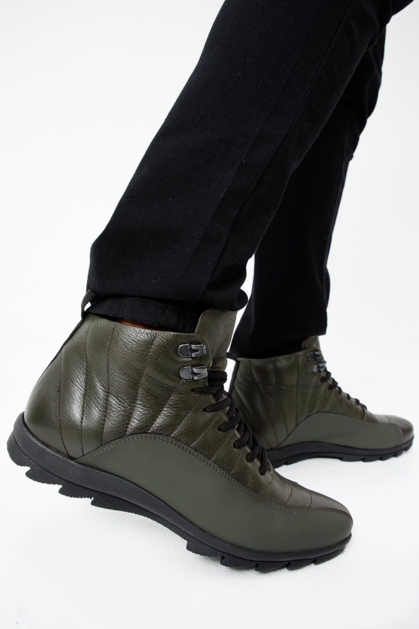 ¡La bota casual de cuero verde Merter para hombre con cordones en venta final!