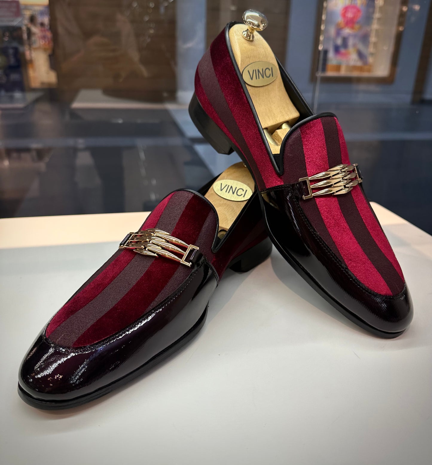 Burgundy and gold deals loafers