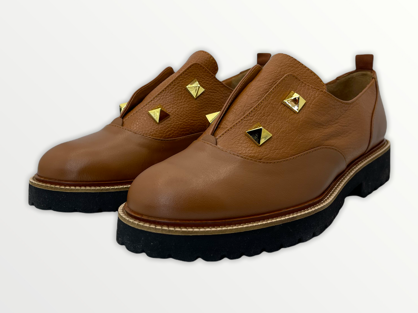 ¡Venta final de zapatos planos de cuero color tostado Tonza!