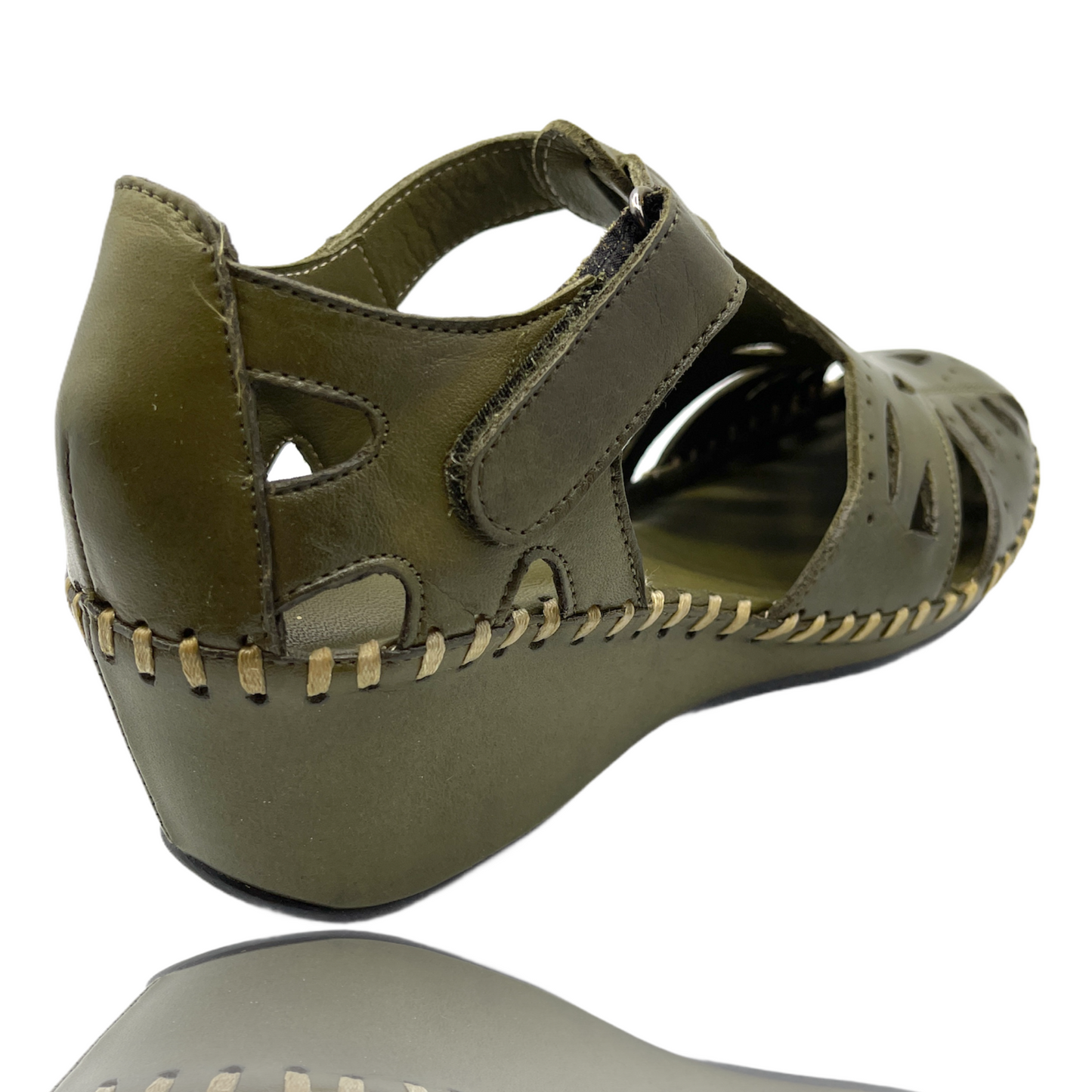 The Tonmawr Green Leather Sandal Final Sale!
