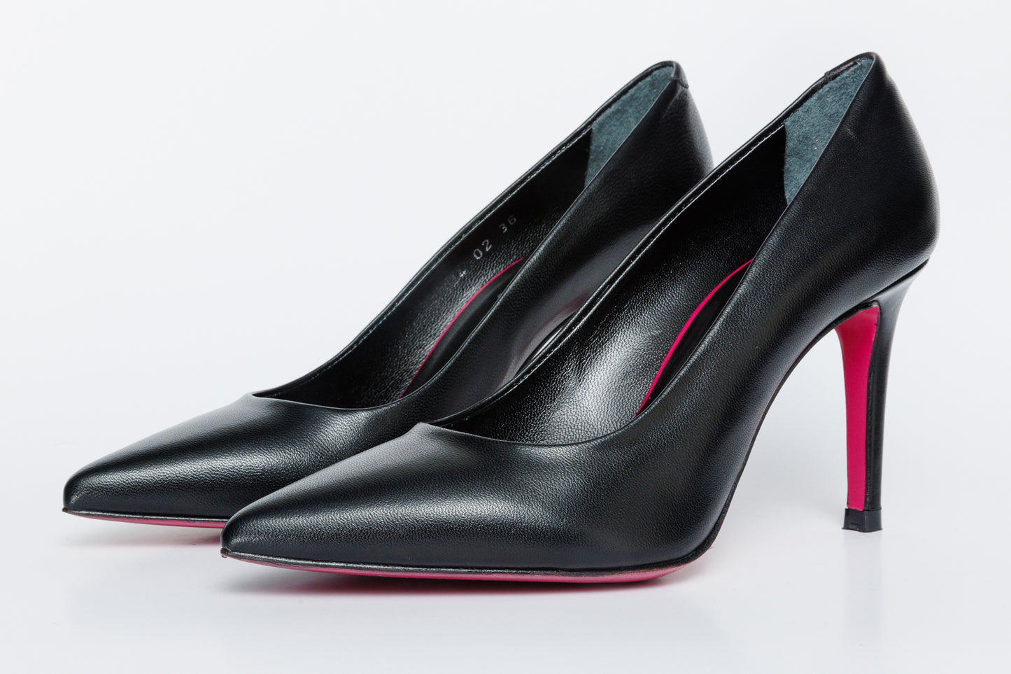 The Ege Black Leather Pump Fuchsia Sole Women Shoe